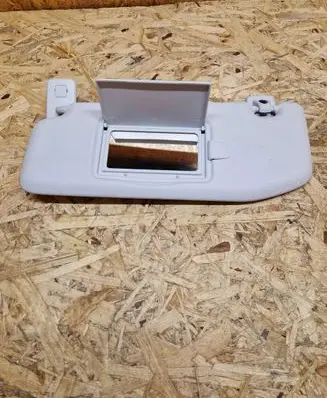 Peugeot 208 Sun visor