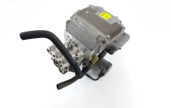 Toyota Prius (XW30) ABS Pump 4721047320 47210-47320 4727047030