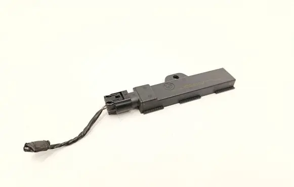 BMW 2 F46 Keyless system antenna 9220831