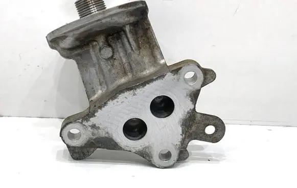 Mazda CX-9 Oil filter mounting bracket 