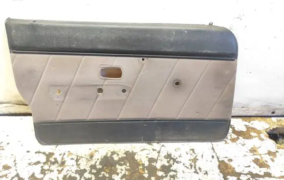 Audi 80 90 B2 Front door card panel trim