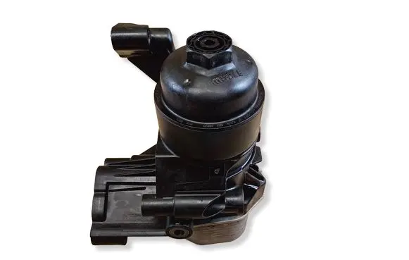 Volkswagen PASSAT B8 Oil filter mounting bracket 03N115389K 03N117021