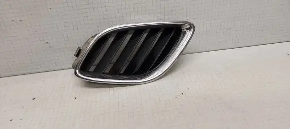 Saab 9-5 Front bumper lower grill 5336185RH