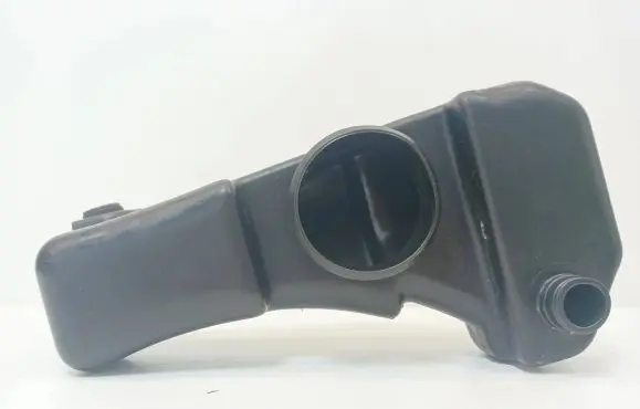 Intake resonator