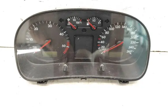 Volkswagen Golf IV Speedometer (instrument cluster) 1J0920805G 0263628003