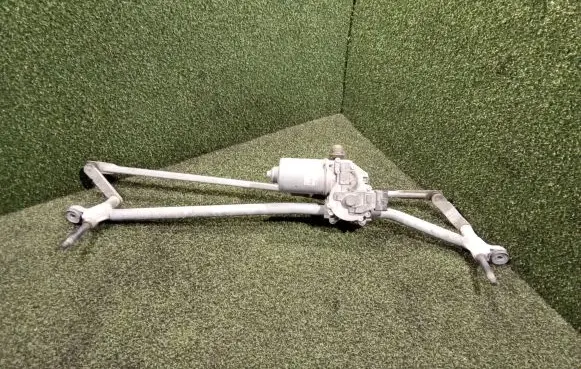 Renault Master III Front wiper linkage and motor W00005453 3403B 141409360