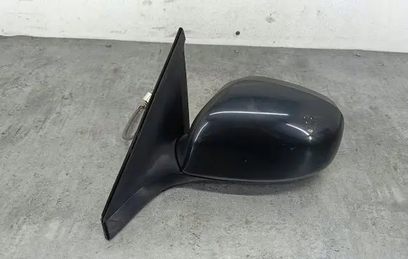 Suzuki Swift I Front door electric wing mirror