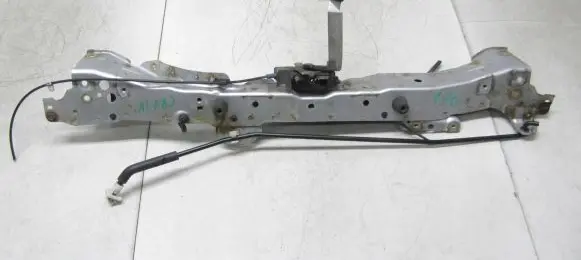 Honda CR-V Radiator support slam panel
