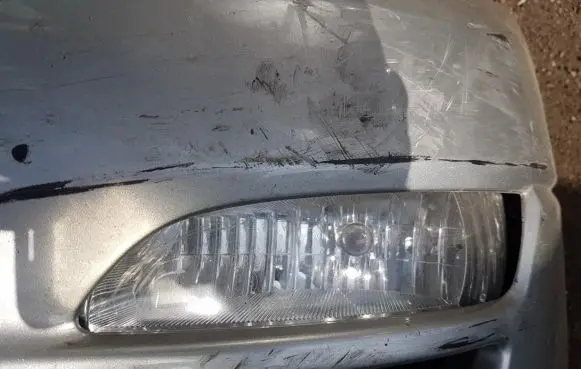 Front indicator light
