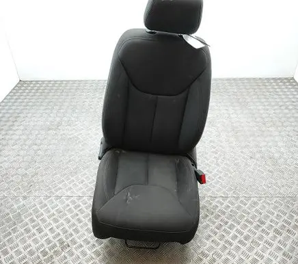 Jeep Wrangler Front passenger seat 6CF48DX9AA 6CF50DX9AA