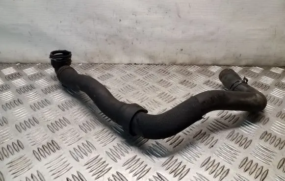 Volkswagen Tiguan Engine coolant pipe/hose 5N0122291A