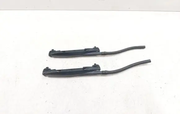Mercedes-Benz Vito Viano W638 Windshield washer spray nozzle 