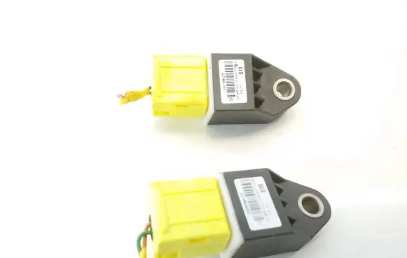 Hyundai i40 Airbag deployment crash/impact sensor 959200U000