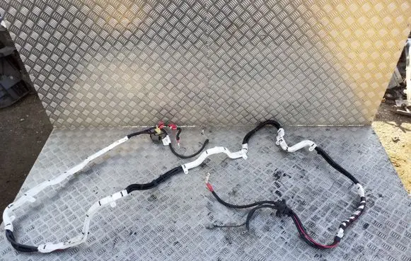 Volvo XC90 Positive cable (battery) 30773456