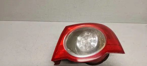 Volkswagen PASSAT B6 Rear/tail lights 275702