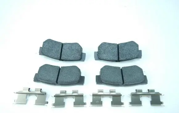 Hyundai Santa Fe Brake pads (front) 583023KA30