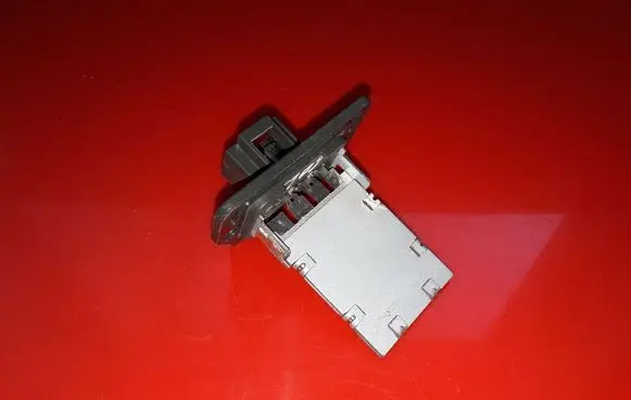 Hyundai H-1, Starex, Satellite Heater blower motor/fan resistor CLZAH2