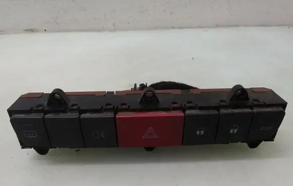 Citroen Jumper Hazard light switch B569