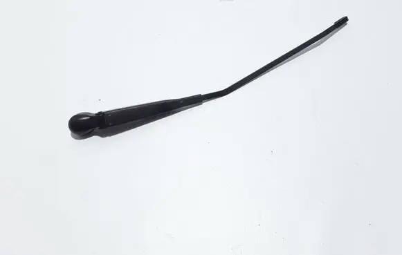 Front wiper blade arm