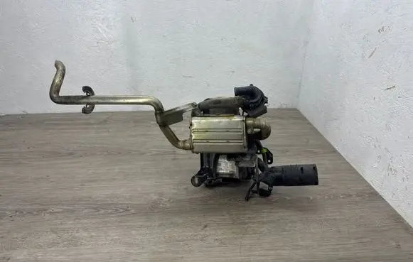 Volkswagen Caddy Auxiliary pre-heater (Webasto) 1K0815065AT 9026130B 9026113B