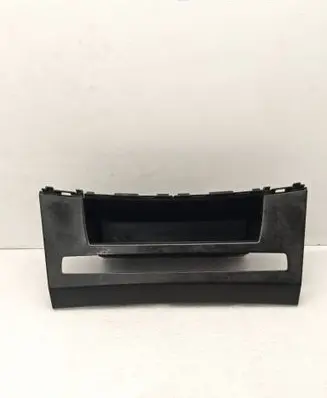 BMW 5 E60 E61 Glove box 6951029