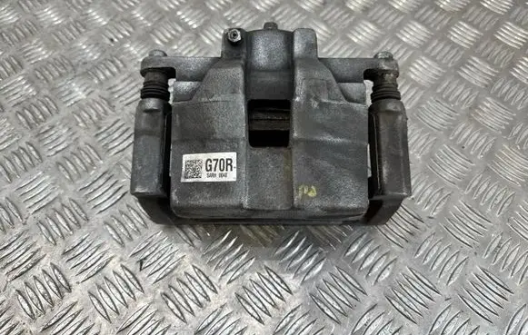 KIA Sorento IV Front brake caliper G70R