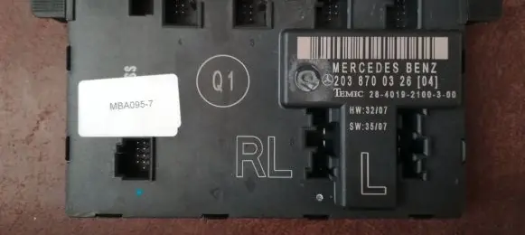 Mercedes-Benz CLC CL203 Door control unit/module 2038700326