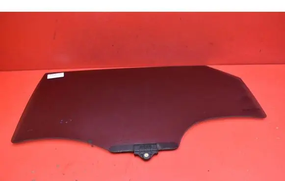 Hyundai Tucson JM Rear door window glass 