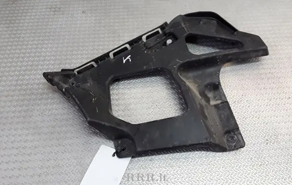 Renault Megane II Bumper support mounting bracket corner 8200146044