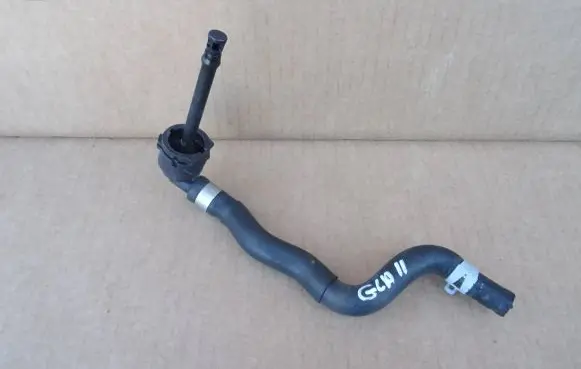 Mercedes-Benz GLA H247 Engine coolant pipe/hose A2475010425 ZGS008