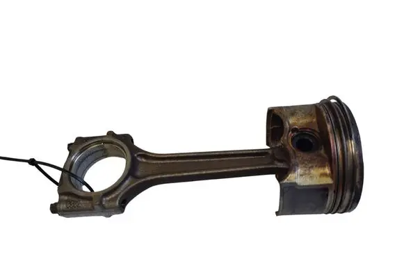 Volkswagen Golf V Piston with connecting rod 