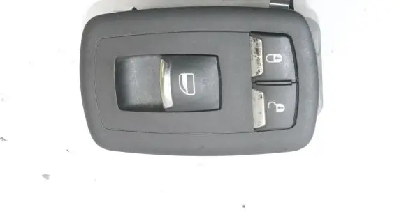 Maserati Ghibli Other switches/knobs/shifts 670025405