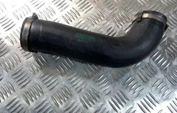 Volvo C30 Intercooler hose/pipe 1016435S01