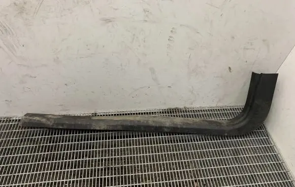 Chevrolet Camaro (A) pillar trim 84339481