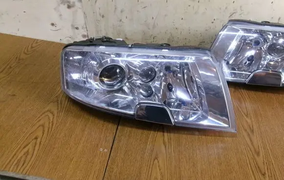 Skoda Superb B5 (3U) Headlight/headlamp
