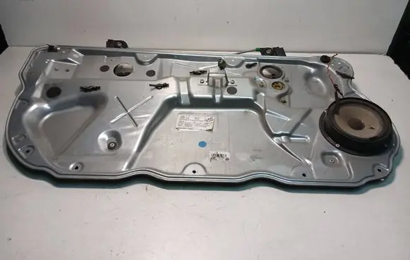 Volkswagen Polo IV 9N3 Front window lifting mechanism without motor 6Q0837137 06Q3837401T