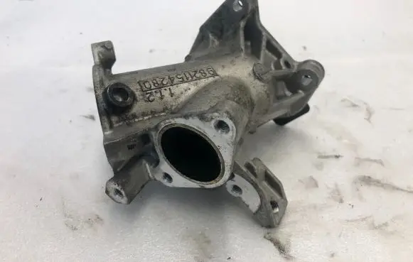 Opel Grandland X EGR valve line/pipe/hose 9821154280