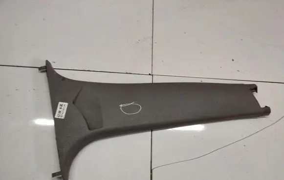 Citroen Xsara Picasso (B) pillar trim (top) 9630266877