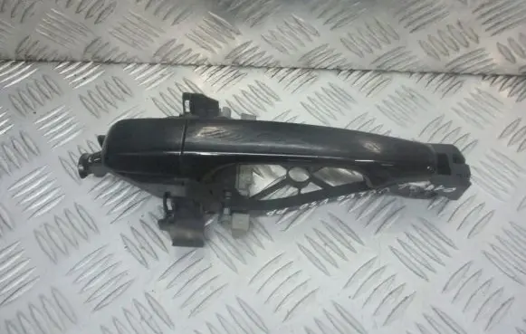 Volvo V50 Front door exterior handle/bracket 