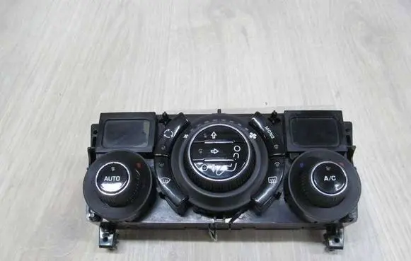 Citroen C3 Climate control unit 96863912XU 39893