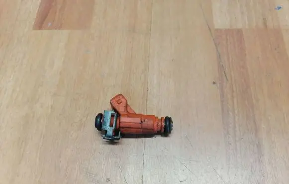 Peugeot 307 Fuel injector 0280156034