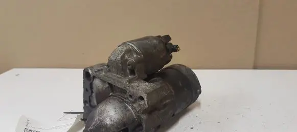 Peugeot 308 Starter motor 980166758000 M000T93582