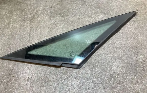Volkswagen ID.3 Front triangle window/glass DOT618M391AS2 E000233 43R01390