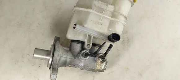 Fiat 500 Master brake cylinder
