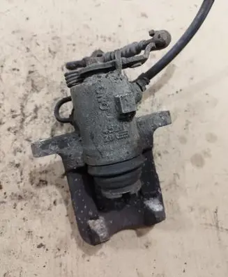 Skoda Octavia Mk2 (1Z) Rear brake caliper