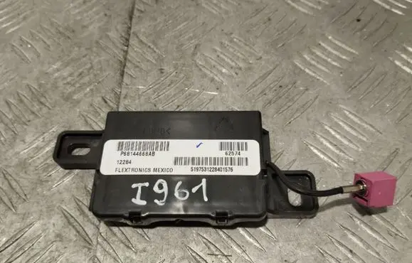 Dodge RAM Keyless (KESSY) go control unit/module 68144668AB