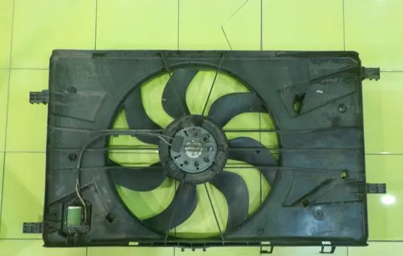 Opel Zafira C Fan set 52430903