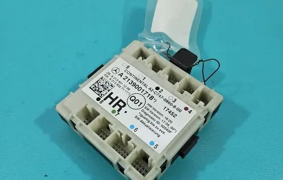 Mercedes-Benz E W213 Central body control module A2139001718 IMPRK1559472
