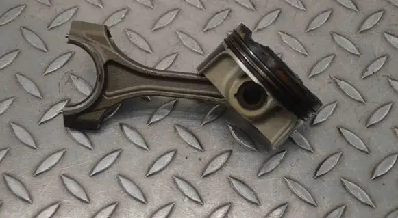 Alfa Romeo Giulia Piston 86P80
