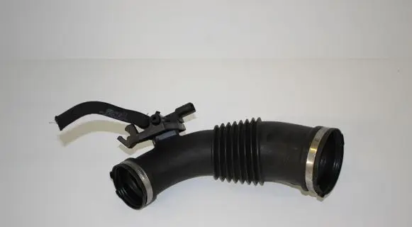 Audi A5 8T 8F Turbo air intake inlet pipe/hose 059129627L 059906051A